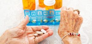 How to Help Aging Parents Manage Medications